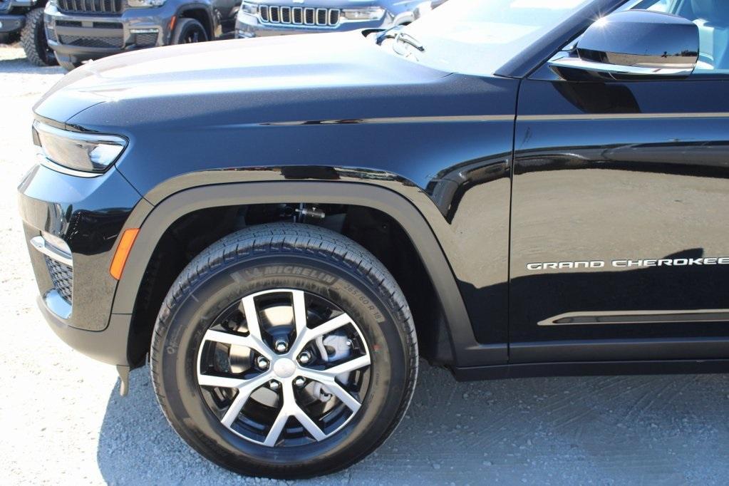 new 2025 Jeep Grand Cherokee car, priced at $47,760