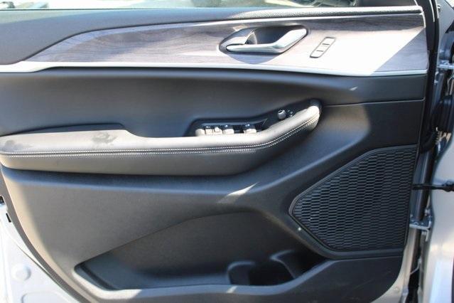 new 2025 Jeep Grand Cherokee car, priced at $41,896