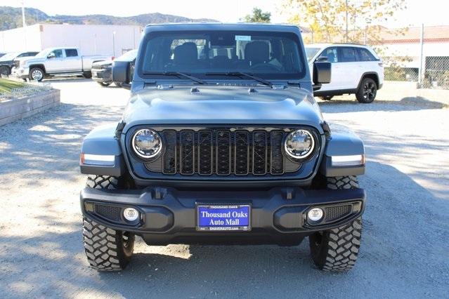 new 2024 Jeep Gladiator car, priced at $40,797