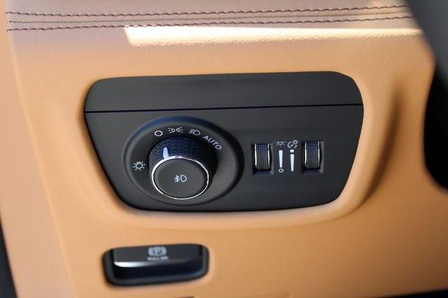 new 2025 Jeep Grand Cherokee L car, priced at $70,920