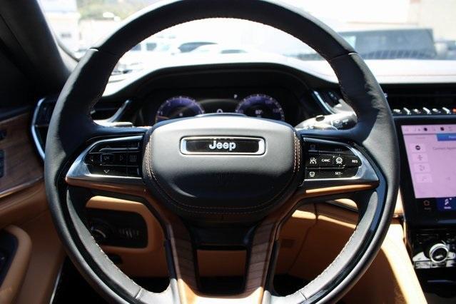 new 2025 Jeep Grand Cherokee L car, priced at $70,920