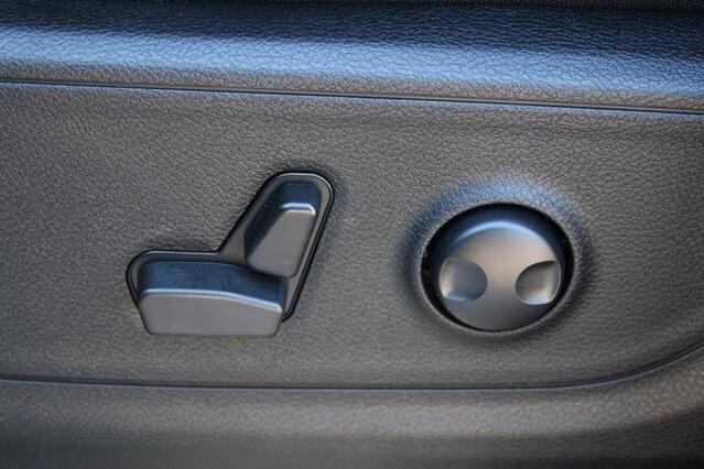 used 2025 Ram 1500 car, priced at $40,790