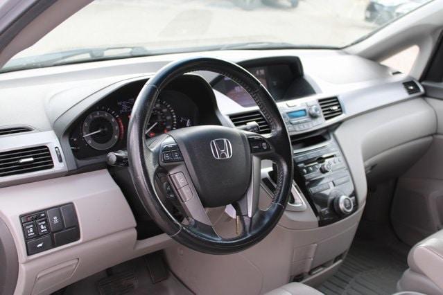 used 2013 Honda Odyssey car, priced at $8,990