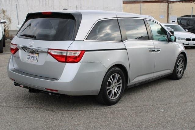 used 2013 Honda Odyssey car, priced at $8,990