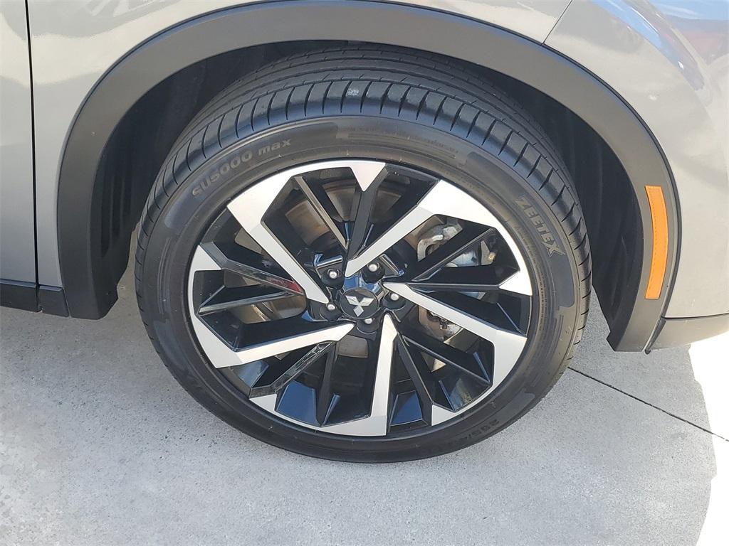 used 2024 Mitsubishi Outlander car, priced at $26,798