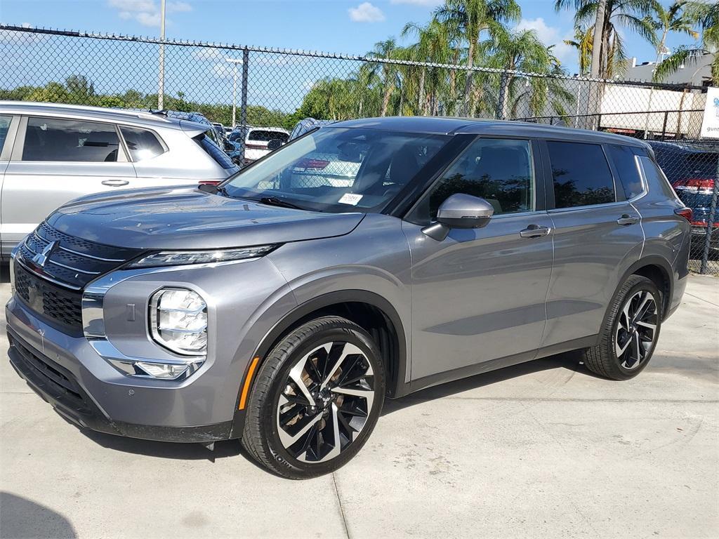 used 2024 Mitsubishi Outlander car, priced at $26,798