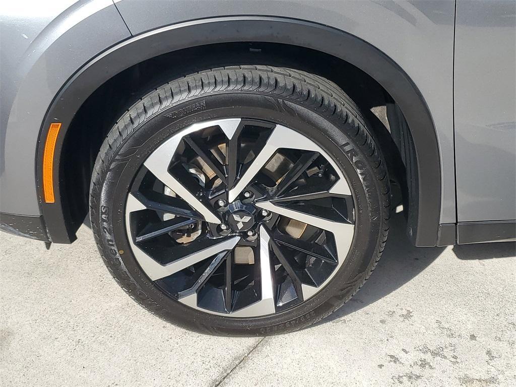 used 2024 Mitsubishi Outlander car, priced at $26,798