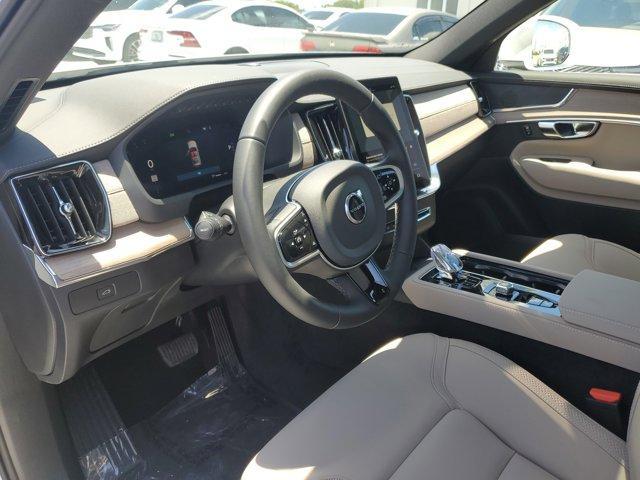 new 2025 Volvo XC90 car, priced at $66,084