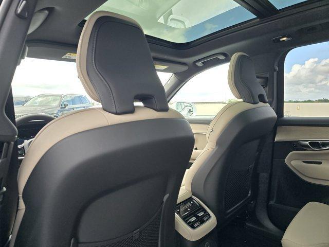new 2025 Volvo XC90 car, priced at $63,108