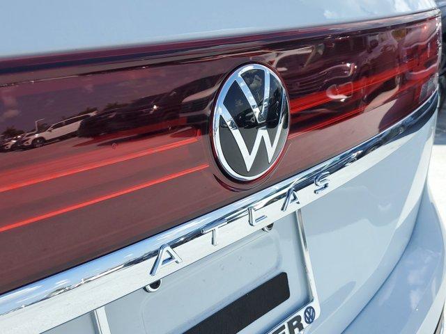 new 2025 Volkswagen Atlas car, priced at $35,518