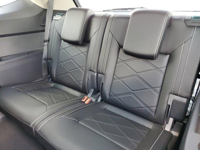 new 2025 Volkswagen Atlas car, priced at $35,518