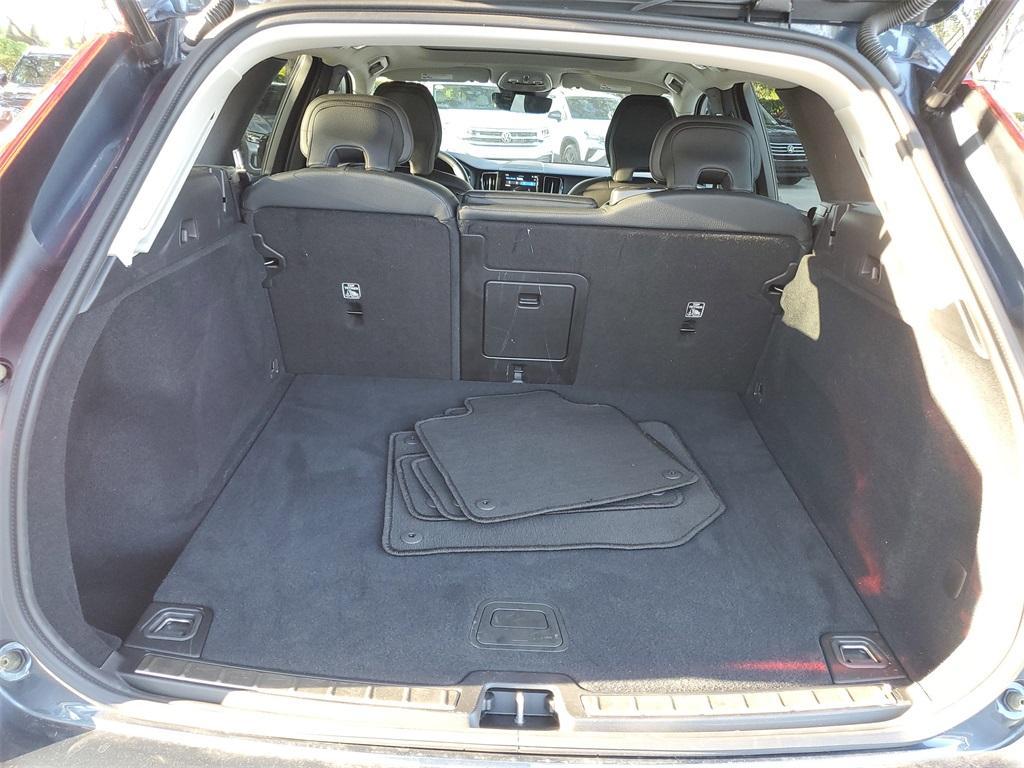 used 2024 Volvo XC60 car, priced at $43,588