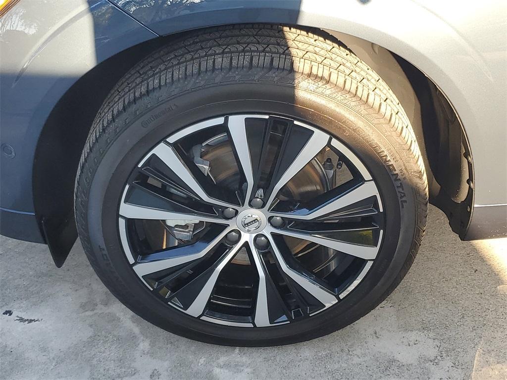 used 2024 Volvo XC60 car, priced at $43,588