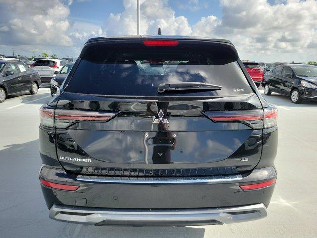 new 2025 Mitsubishi Outlander car, priced at $41,860