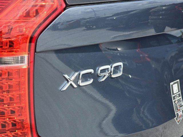 new 2025 Volvo XC90 car, priced at $71,875