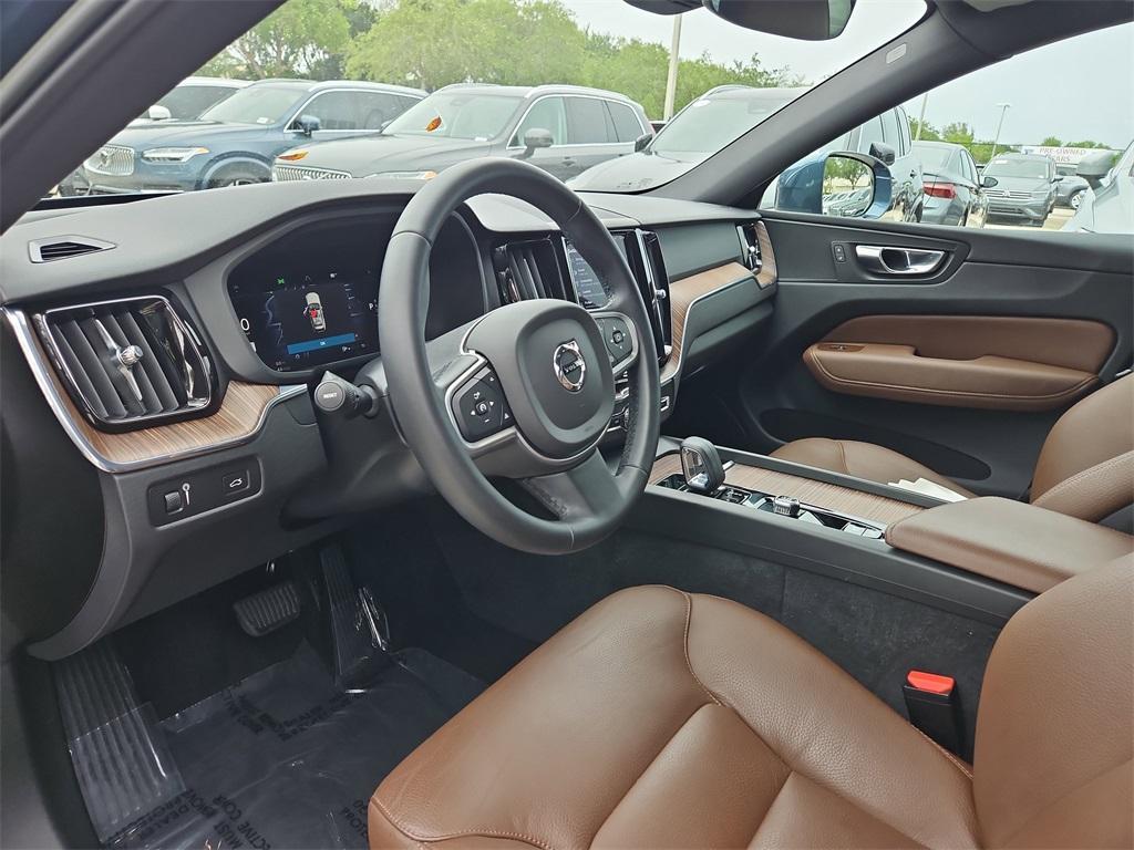 used 2022 Volvo XC60 car, priced at $33,988