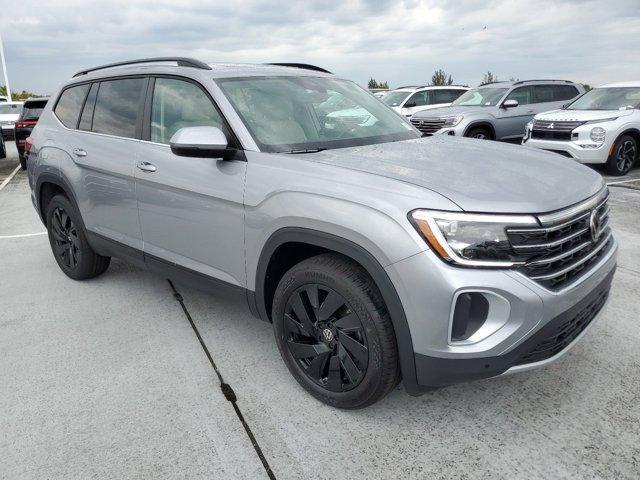 new 2024 Volkswagen Atlas car, priced at $39,916