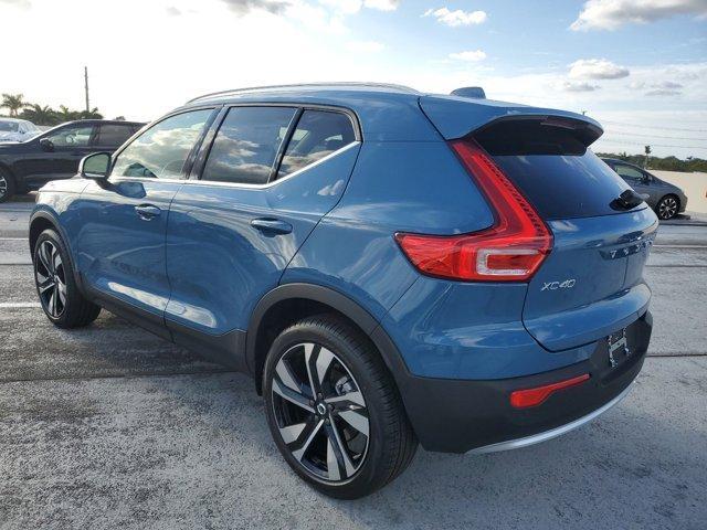 new 2025 Volvo XC40 car, priced at $51,000