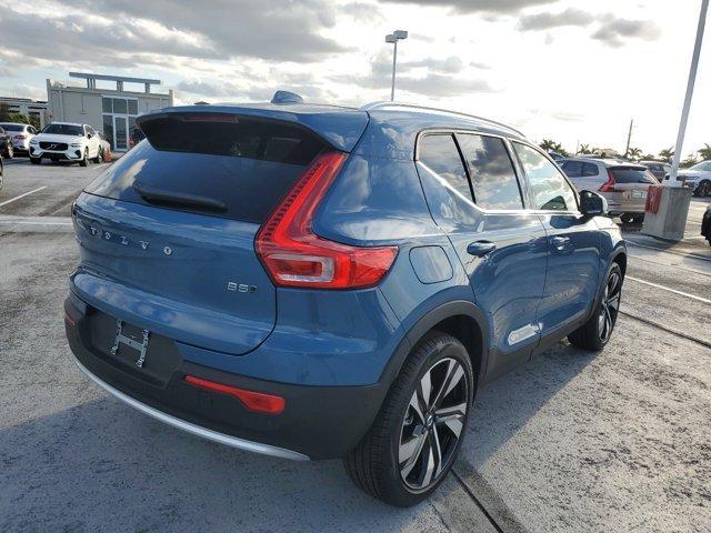 new 2025 Volvo XC40 car, priced at $51,000