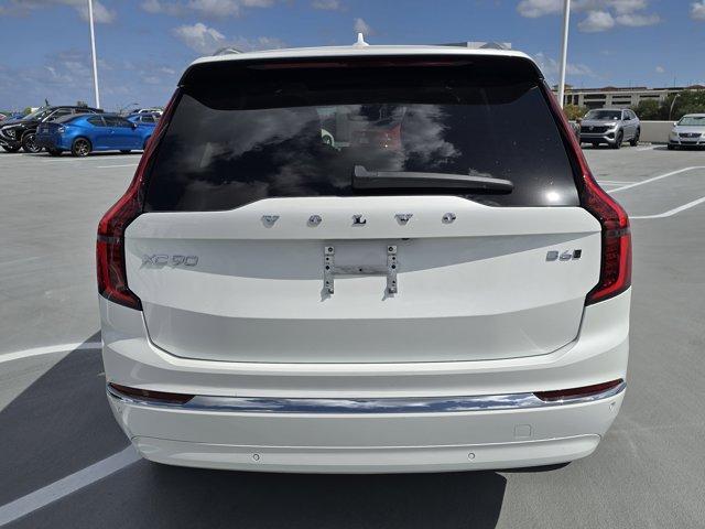 new 2025 Volvo XC90 car, priced at $65,895