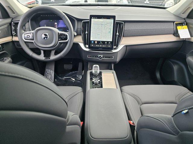 new 2025 Volvo XC90 car, priced at $65,895