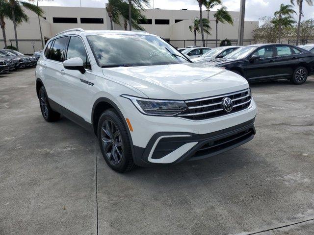 new 2024 Volkswagen Tiguan car, priced at $31,638