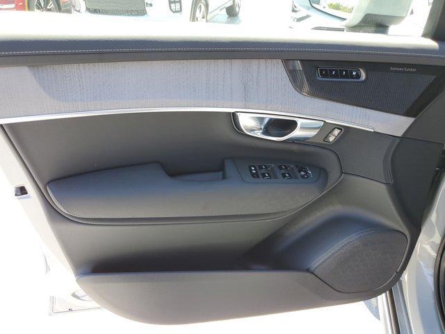 new 2025 Volvo XC90 car, priced at $73,555