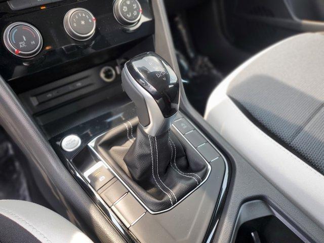 new 2026 Volkswagen Taos car