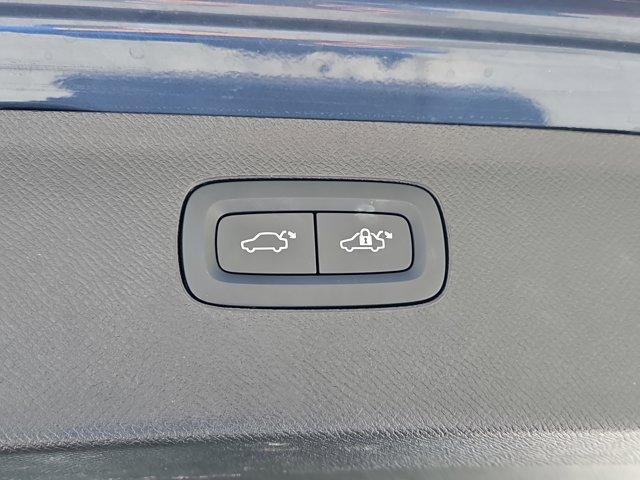used 2022 Volvo XC90 car, priced at $37,188