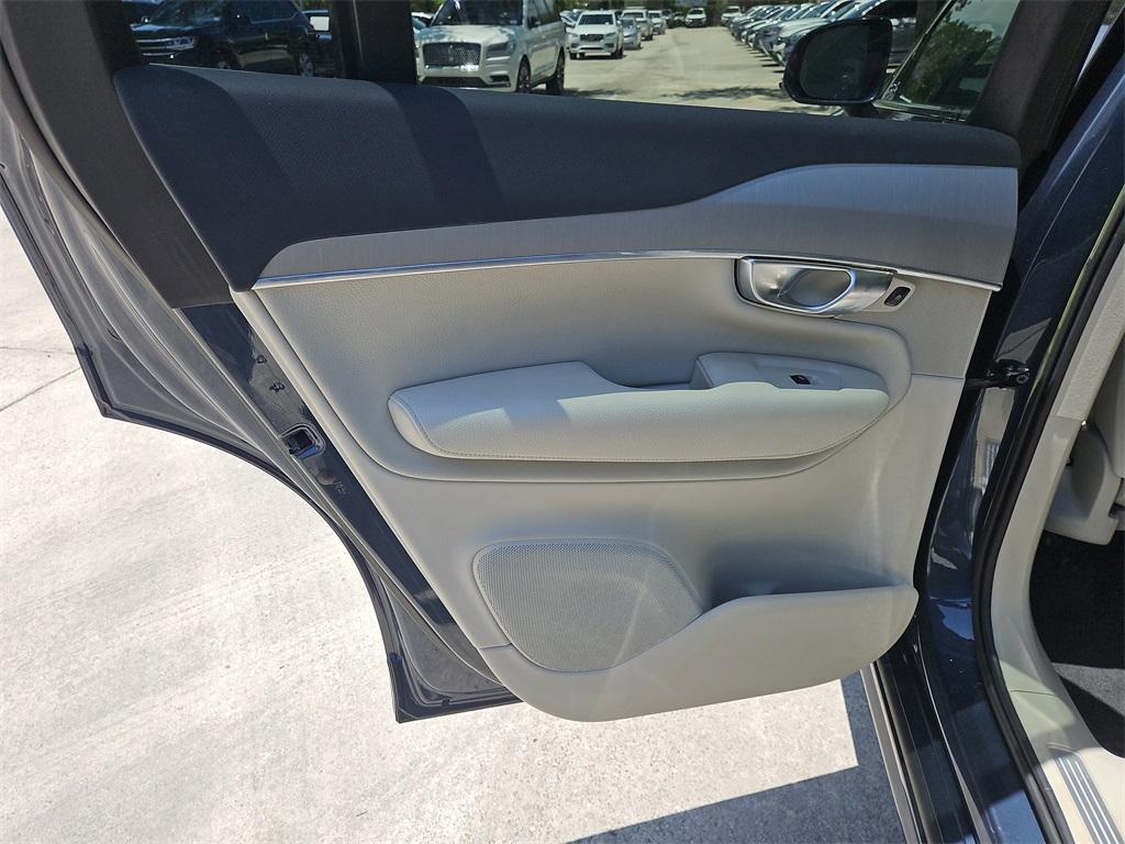 used 2022 Volvo XC90 car, priced at $37,288