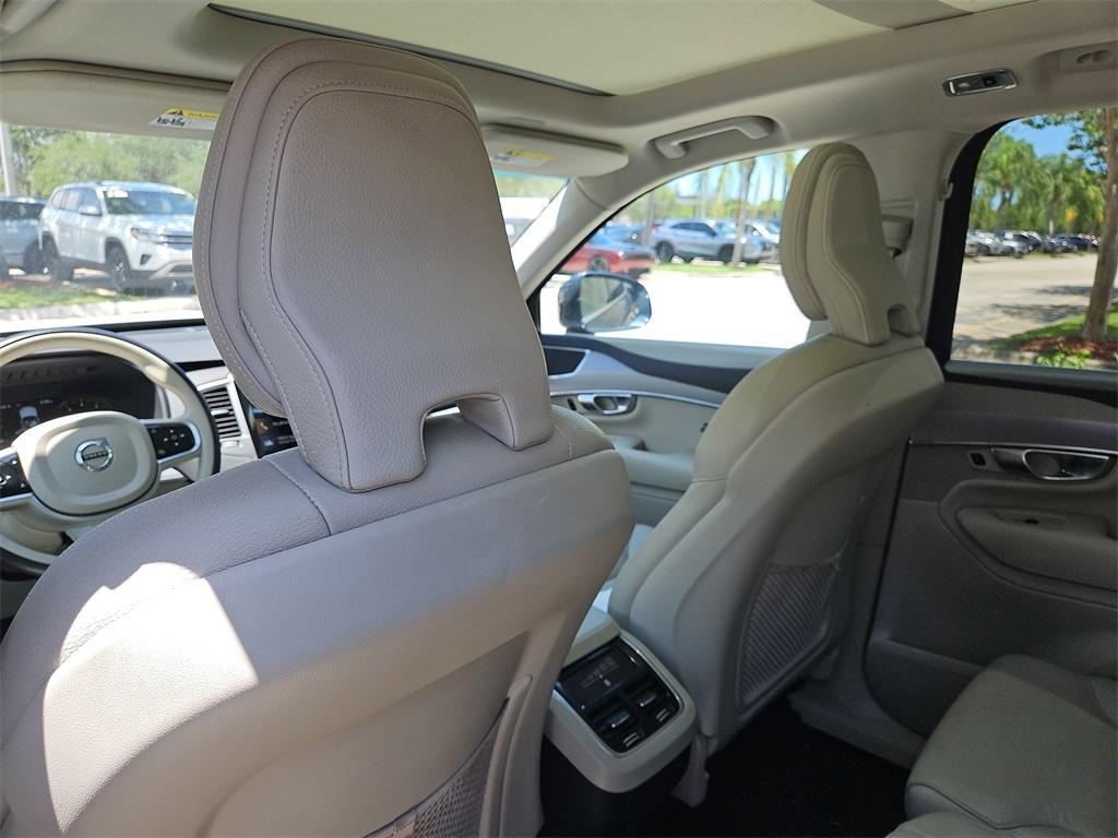 used 2022 Volvo XC90 car, priced at $37,288