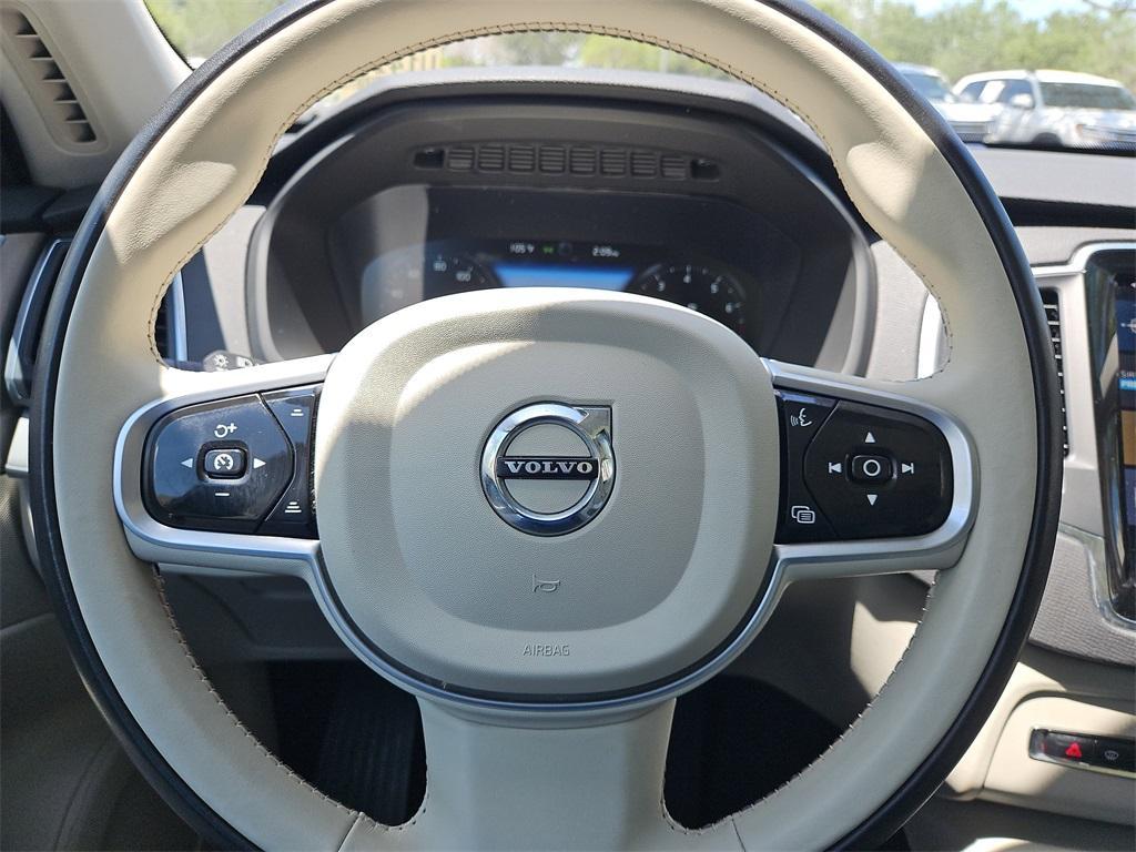 used 2022 Volvo XC90 car, priced at $37,288