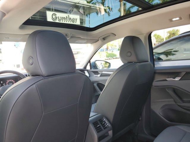 new 2025 Volkswagen Tiguan car
