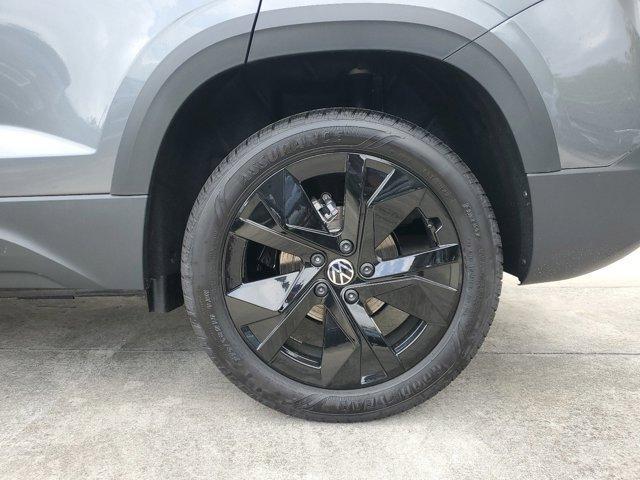 new 2025 Volkswagen Taos car, priced at $28,906