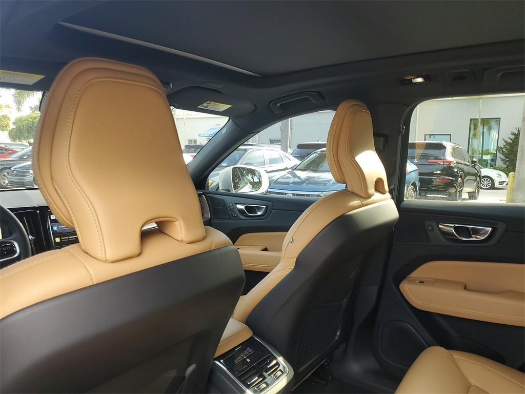 used 2022 Volvo XC60 car, priced at $39,588