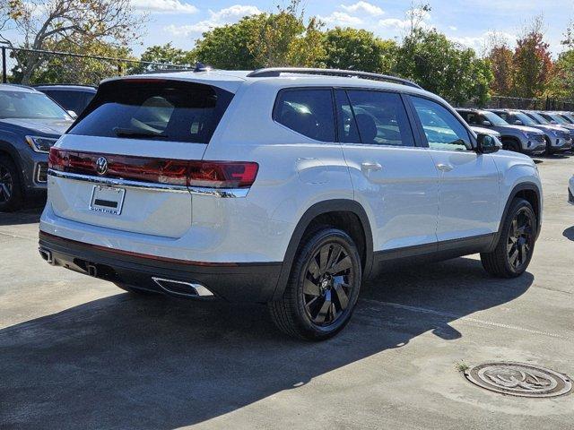 new 2025 Volkswagen Atlas car, priced at $42,018