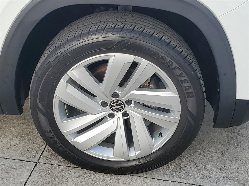 used 2022 Volkswagen Atlas Cross Sport car, priced at $28,577