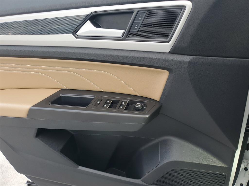 used 2022 Volkswagen Atlas Cross Sport car, priced at $28,577