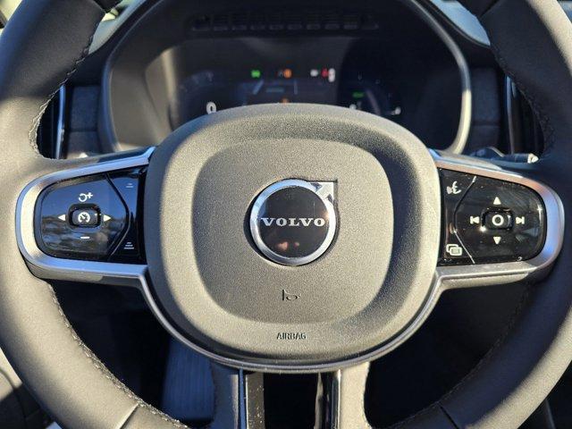new 2025 Volvo XC90 car, priced at $59,047