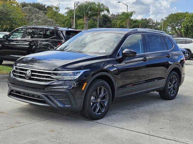 new 2024 Volkswagen Tiguan car, priced at $33,767