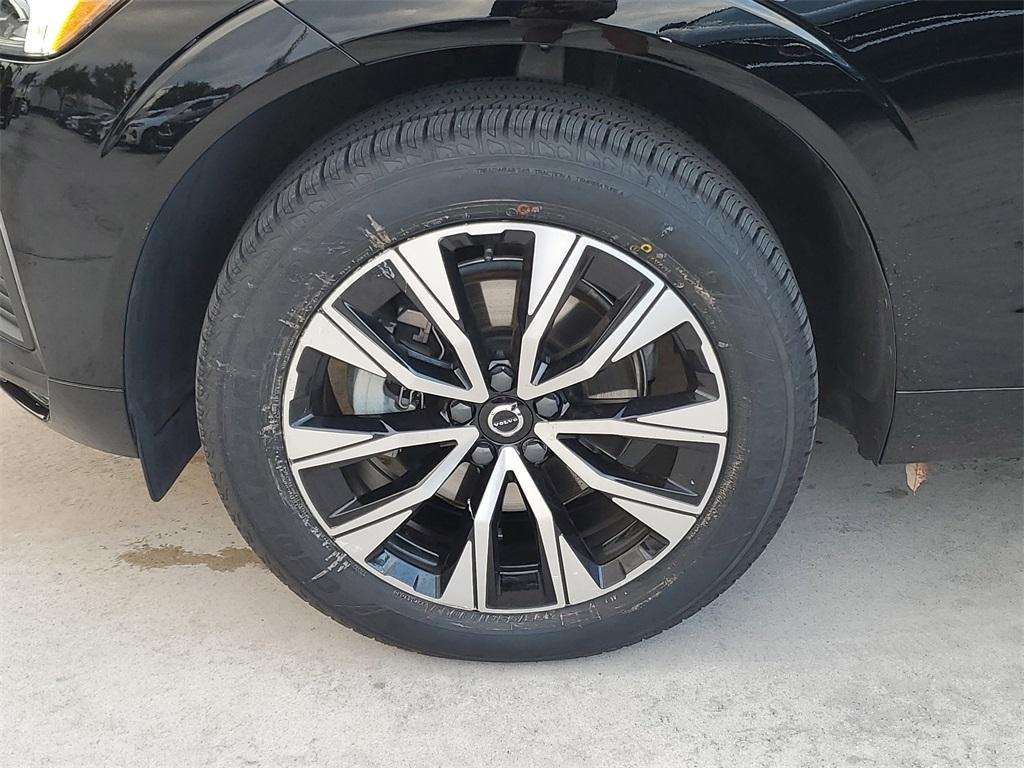used 2023 Volvo XC60 car, priced at $33,888