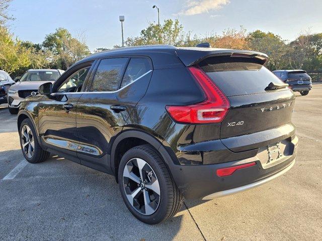 new 2025 Volvo XC40 car, priced at $48,335