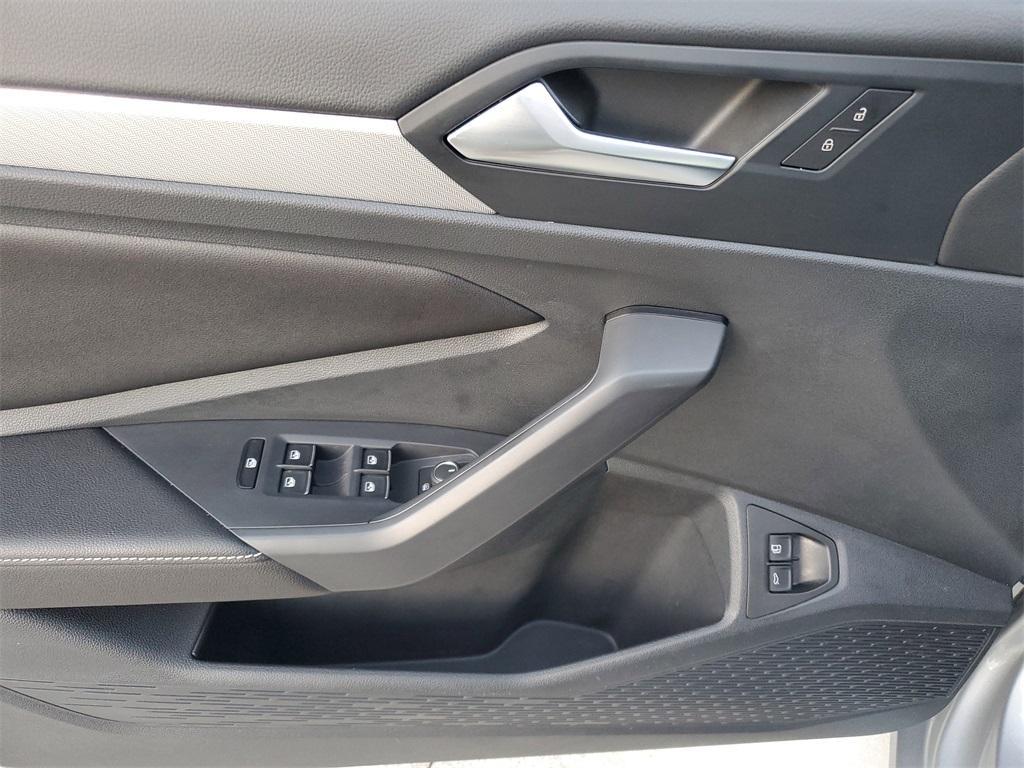 used 2023 Volkswagen Jetta car, priced at $19,677
