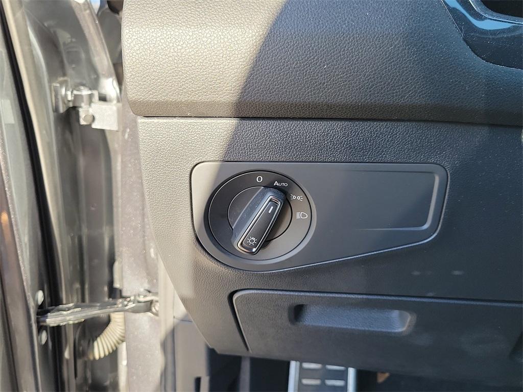 used 2022 Volkswagen Tiguan car, priced at $21,977