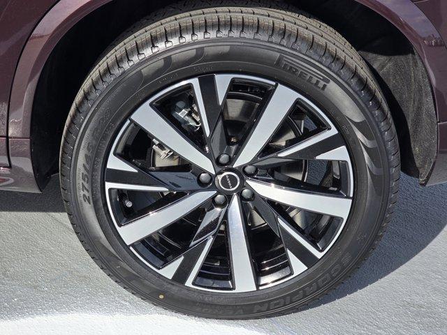 new 2025 Volvo XC90 car, priced at $65,895