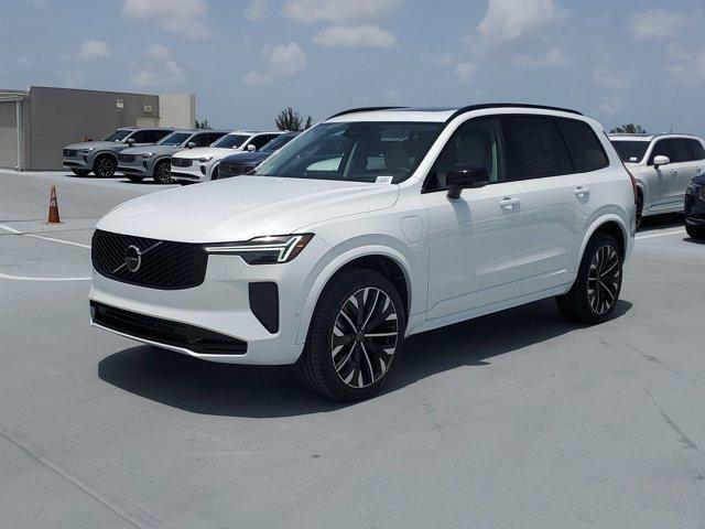new 2026 Volvo XC90 Plug-In Hybrid car, priced at $85,625