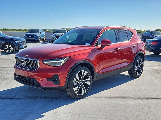 new 2025 Volvo XC40 car, priced at $48,270