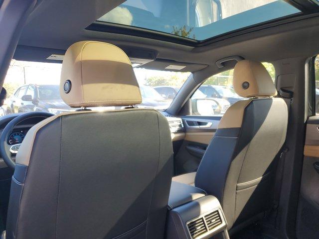 new 2026 Volkswagen Atlas Cross Sport car, priced at $43,765