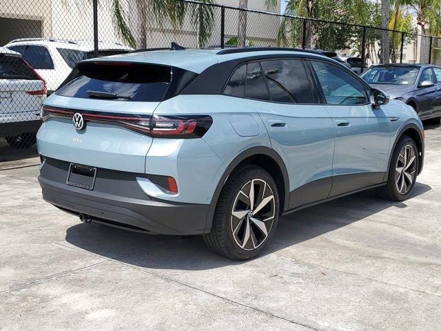 new 2025 Volkswagen ID.4 car