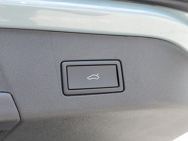 new 2025 Volkswagen ID.4 car